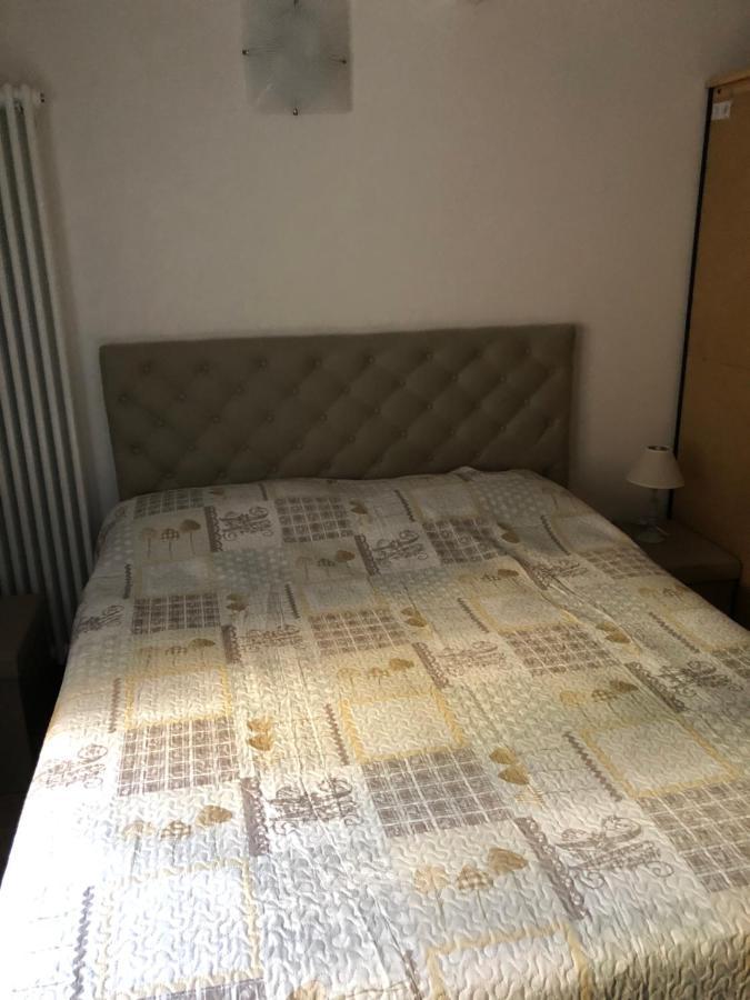 Ducale Estense Suite Apartment Modena Exterior foto